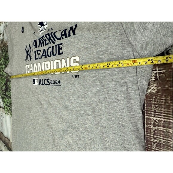 New York Yankees Fanatics 2024 American League Champions Locker Room T-Shirt - Picture 3 of 11